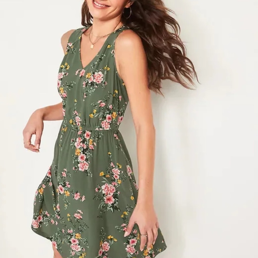 Old Navy Green Floral Midi Dress